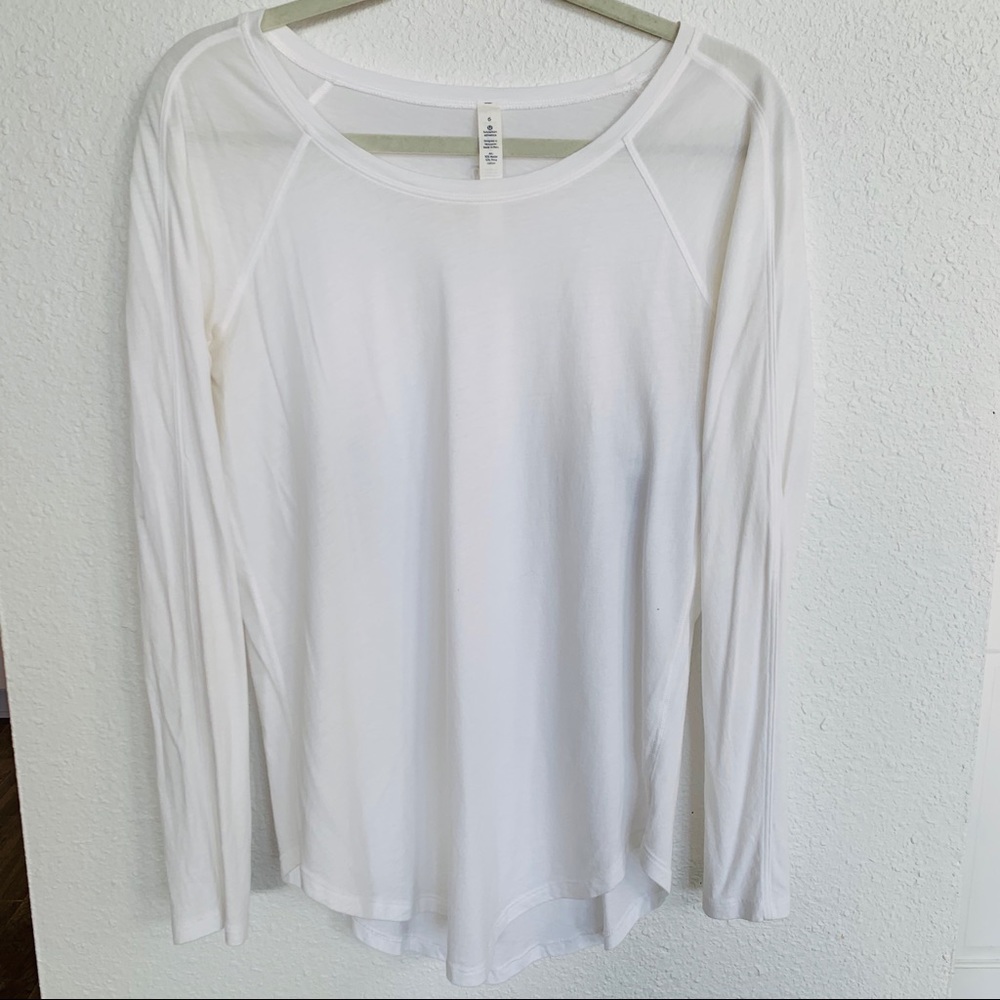 Lululemon white long sleeve - size 6